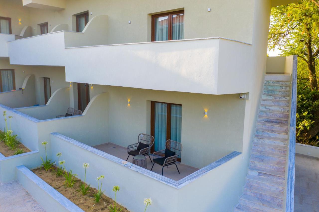 Rigas Supreme Hospitality Aparthotel Afytos Exterior foto